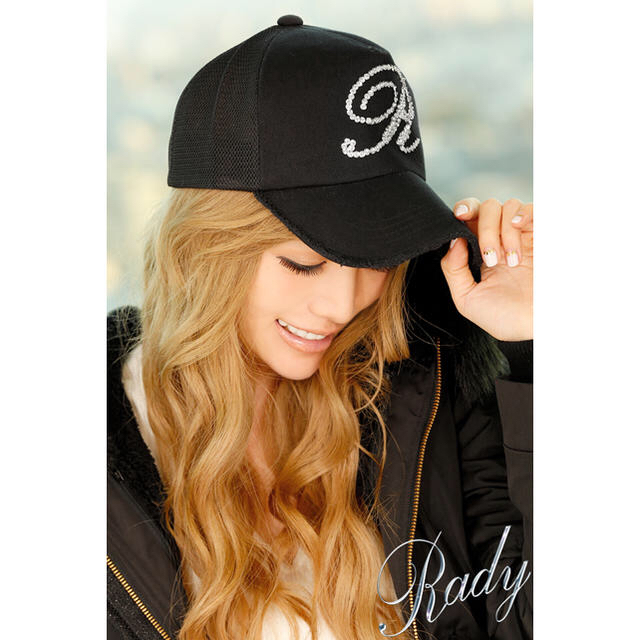 Rady(レディー)のrady♡Rビジューキャップ レディースの帽子(キャップ)の商品写真