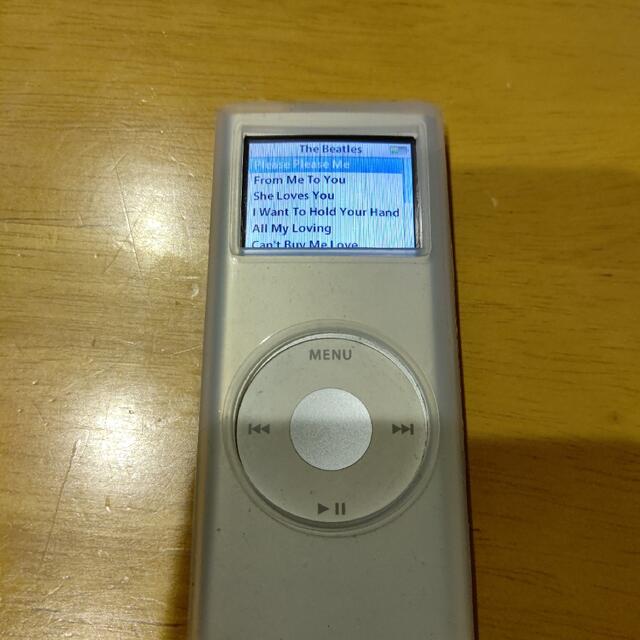 iPod nano 2GB ジャンク品