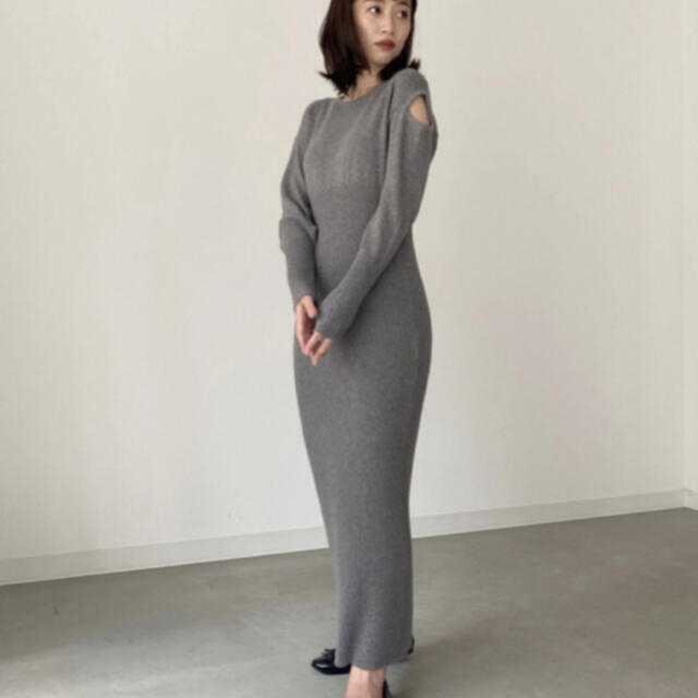 louren shoulder cut knit onepiece