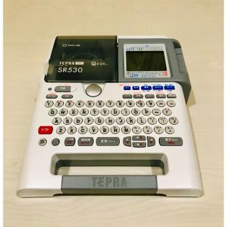 キングジム(キングジム)の【ほぼ新品】キングジム ラベルライター テプラPRO SR530 シルバー(OA機器)