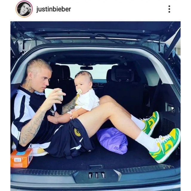 Justin Bieber着用　バレンシアガ　ユニフォームTシャツ