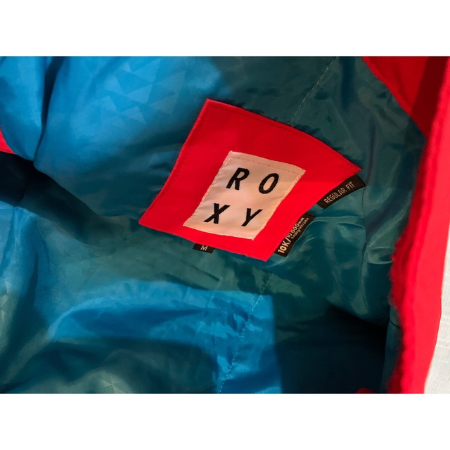 新品未使用　ROXY  スノボウェア　スキー　パンツ　赤　レディースサイズM相当