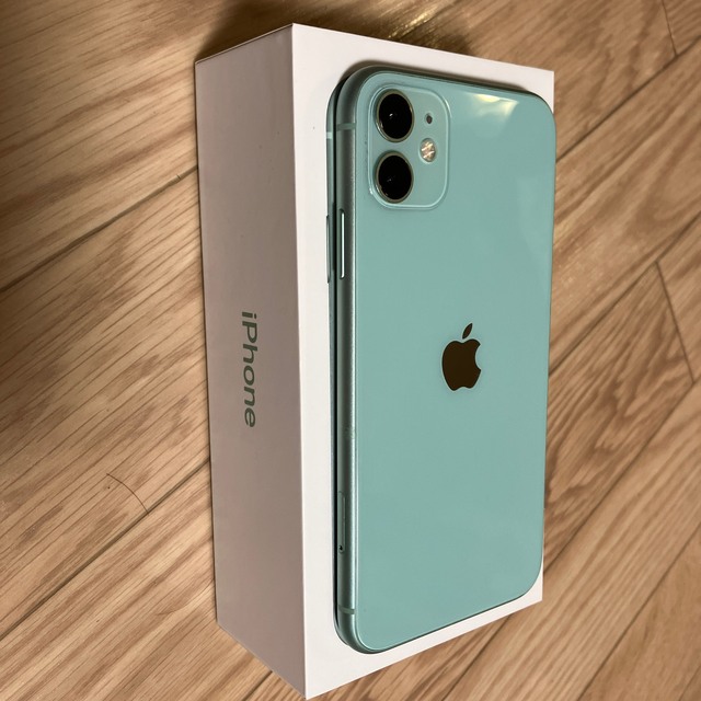 超美品】iPhone11 本体 グリーン-