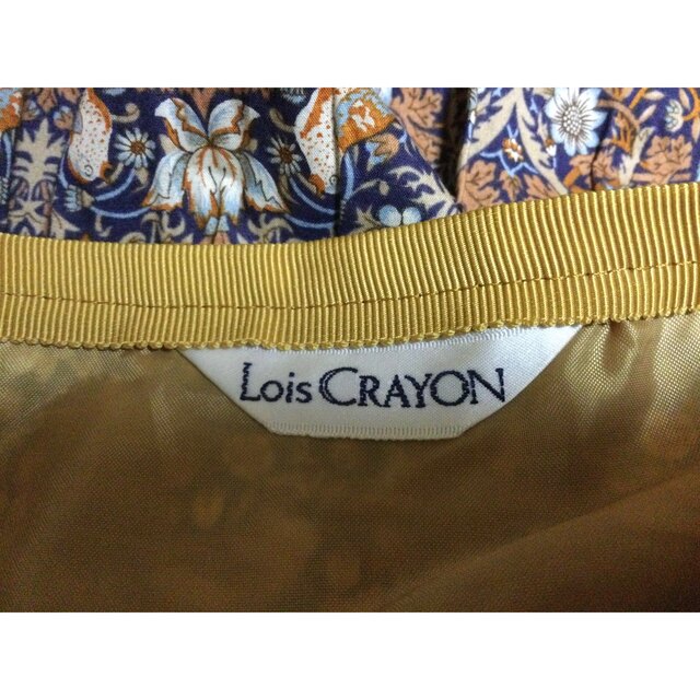 Lois CRAYON(ロイスクレヨン)のロイスクレヨン  リバティ　苺泥棒　ストロベリーシーフ　5段ティアード　スカート レディースのスカート(ひざ丈スカート)の商品写真