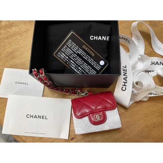 CHANEL Airpods proケースレディース