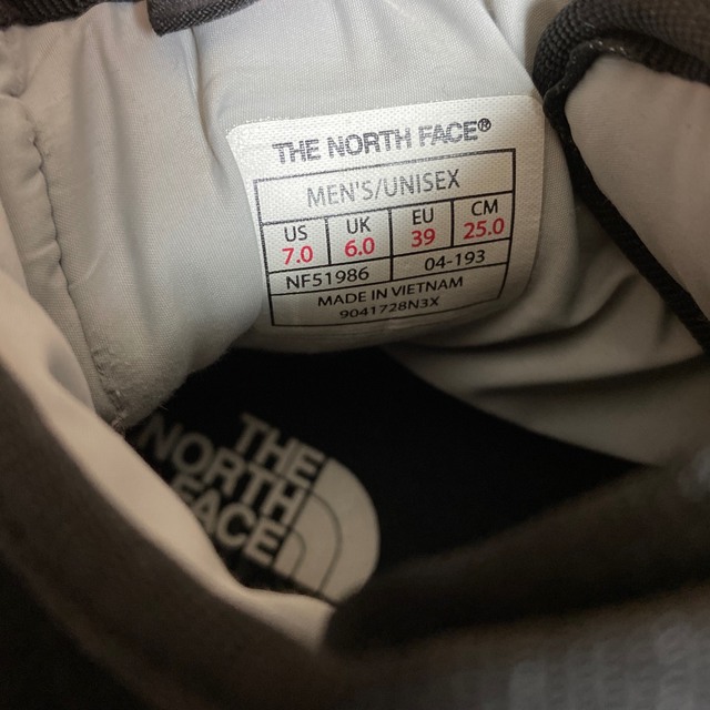 THE NORTH FACE(ザノースフェイス)の専用！ノースフェイス ヌプシトラクションライト チャッカ  レディースの靴/シューズ(ブーツ)の商品写真