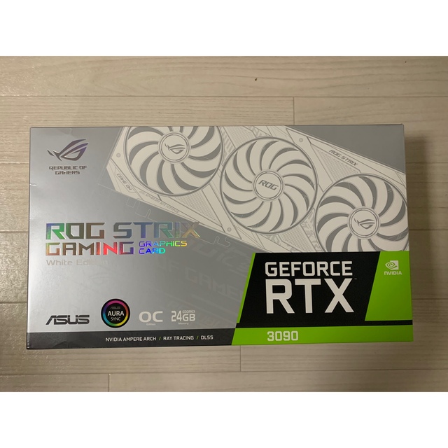 ROG-STRIX-RTX3090-O24G-WHITE スマホ/家電/カメラのPC/タブレット(PC周辺機器)の商品写真