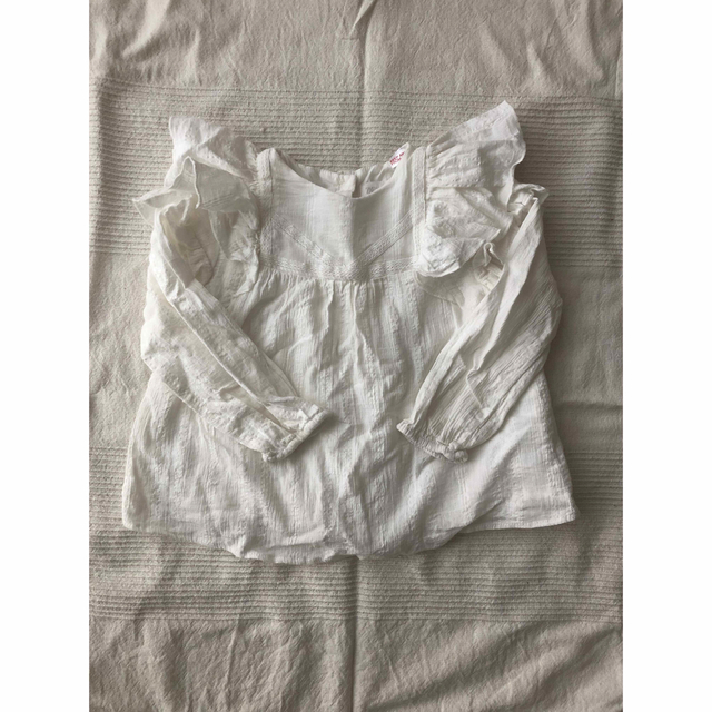 ZARA(ザラ)の【値下げ】ザラ　キッズ　レースブラウス キッズ/ベビー/マタニティのキッズ服女の子用(90cm~)(ブラウス)の商品写真