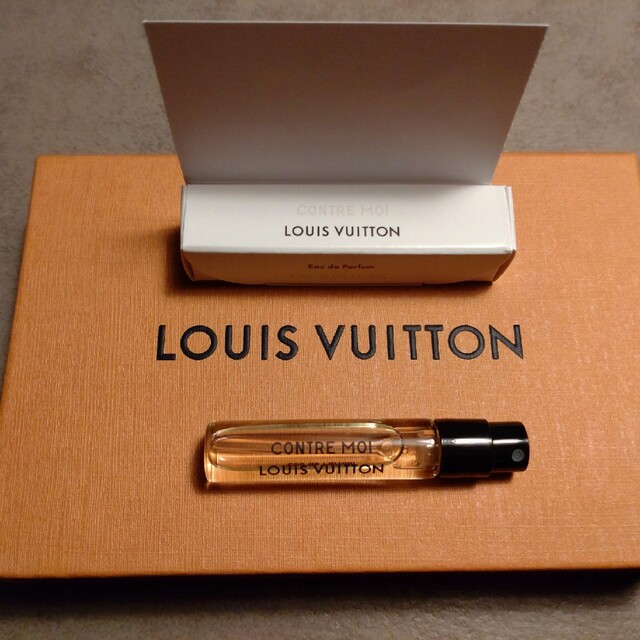 LOUIS VUITTON(ルイヴィトン)のルイ・ヴィトン　コントロ・モア（CONTRE MOI）香水2ml コスメ/美容の香水(ユニセックス)の商品写真