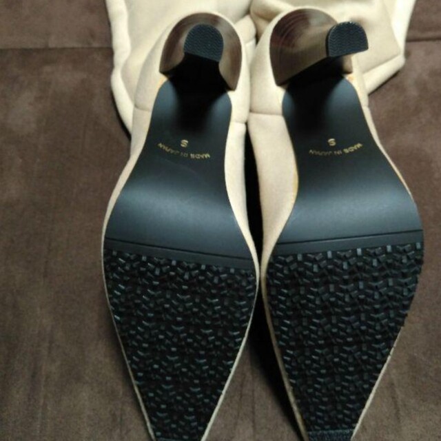 ベージュ　ロングブーツ　Sサイズ　23cm レディースの靴/シューズ(レインブーツ/長靴)の商品写真