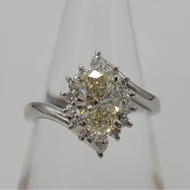 素晴らしい品質 煌びやかな天然カラーダイヤモンドのリング リング(指輪)