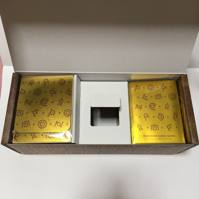 ポケモン(ポケモン)のミステリーボックス アンノーン スリーブ デッキケース カードボックス 新品 エンタメ/ホビーのトレーディングカード(カードサプライ/アクセサリ)の商品写真