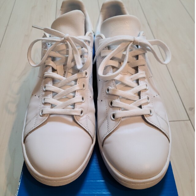 adidas(アディダス)のadidas スタンスミス 27.5cm S75104 白 アディダス メンズの靴/シューズ(スニーカー)の商品写真