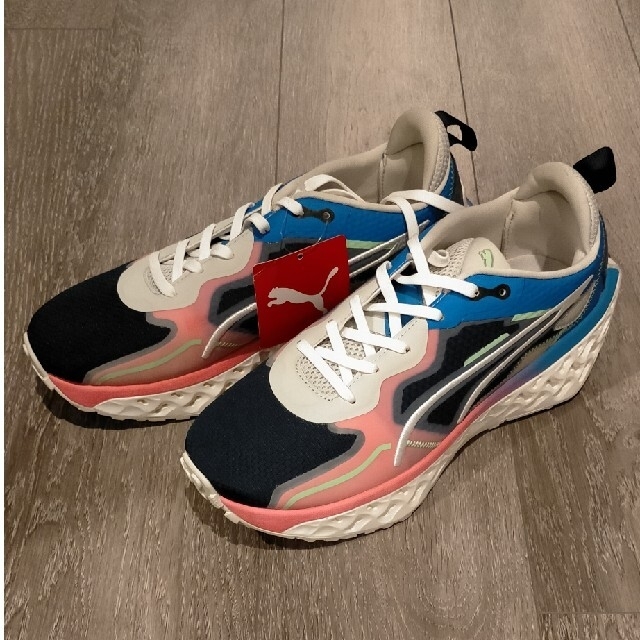 新品未使用 PUMA スニーカーXETIC Sculpt - evc.co.il