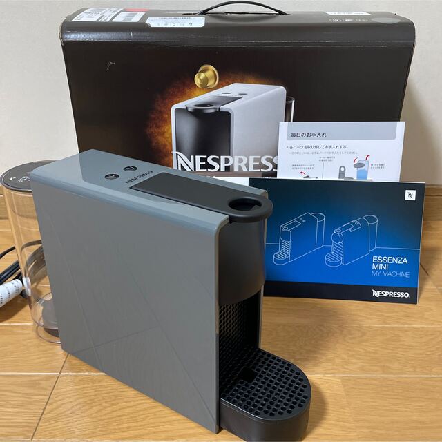 NESPRESSO - ネスプレッソ カプセル式コーヒーメーカー エッセンサミニ C30-GR-Wの通販 by tk store