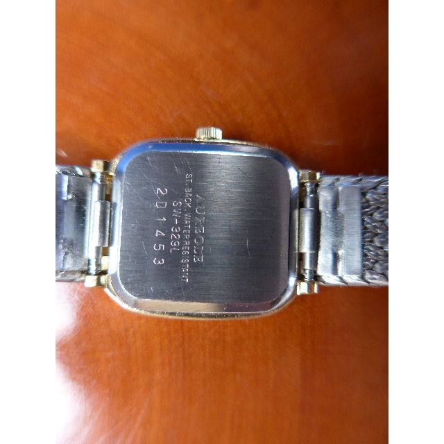 ＡＵＲＥＯＬＥ（オレオール）スイスウォッチ　レディース　クォーツ  レディースのファッション小物(腕時計)の商品写真