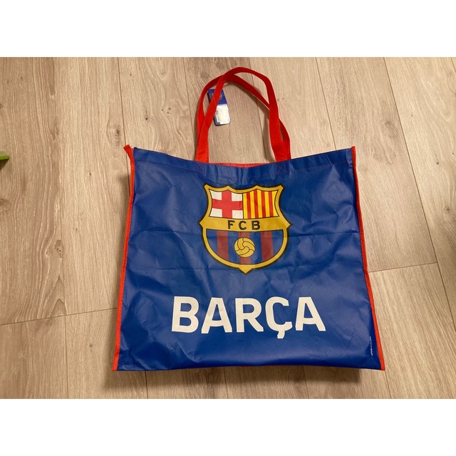 FCバルセロナ　オフィシャルグッズ　ショッピングバッグ スポーツ/アウトドアのサッカー/フットサル(その他)の商品写真
