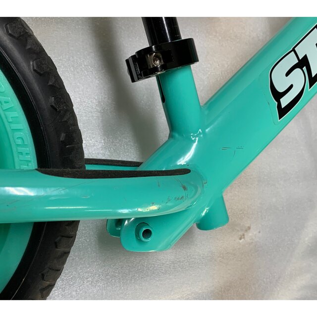ストライダー　チェレステ(ビアンキ系) 限定色 スポーツ/アウトドアの自転車(自転車本体)の商品写真