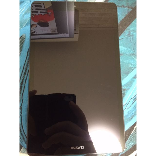 HUAWEI - HUAWEI MediaPad M5 lite 8-32GB Wi-Fiモデル