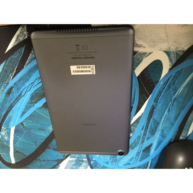 HUAWEI(ファーウェイ)のHUAWEI MediaPad M5 lite 8-32GB Wi-Fiモデル スマホ/家電/カメラのPC/タブレット(タブレット)の商品写真