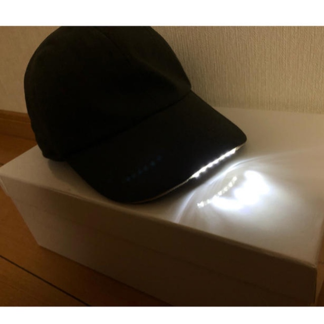 LEDライト付き帽子キャップCAP光るLIGHTING夜釣り作業ウォーキング等に スポーツ/アウトドアのアウトドア(その他)の商品写真