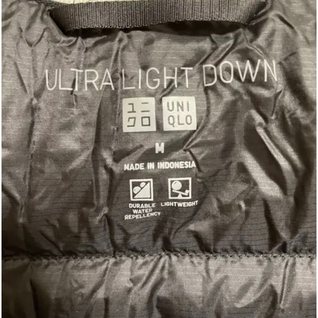 UNIQLO(ユニクロ)のUNIQLOウルトラライトダウンベスト(M)ブラック　美品✨ レディースのジャケット/アウター(ダウンベスト)の商品写真