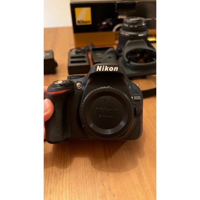 Nikon D5200 18-55VR デジタル一眼レフ おまけ多数 1