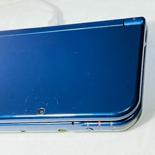 Newニンテンドー3DS LL メタリックブルー 充電器付き