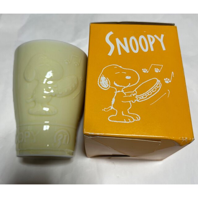 SNOOPY(スヌーピー)の新品　SNOOPY 31 アイスクリーム タンブラー コップ グラス ノベルティ エンタメ/ホビーのおもちゃ/ぬいぐるみ(キャラクターグッズ)の商品写真