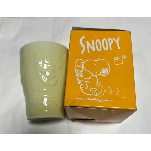 SNOOPY(スヌーピー)の新品　SNOOPY 31 アイスクリーム タンブラー コップ グラス ノベルティ エンタメ/ホビーのおもちゃ/ぬいぐるみ(キャラクターグッズ)の商品写真