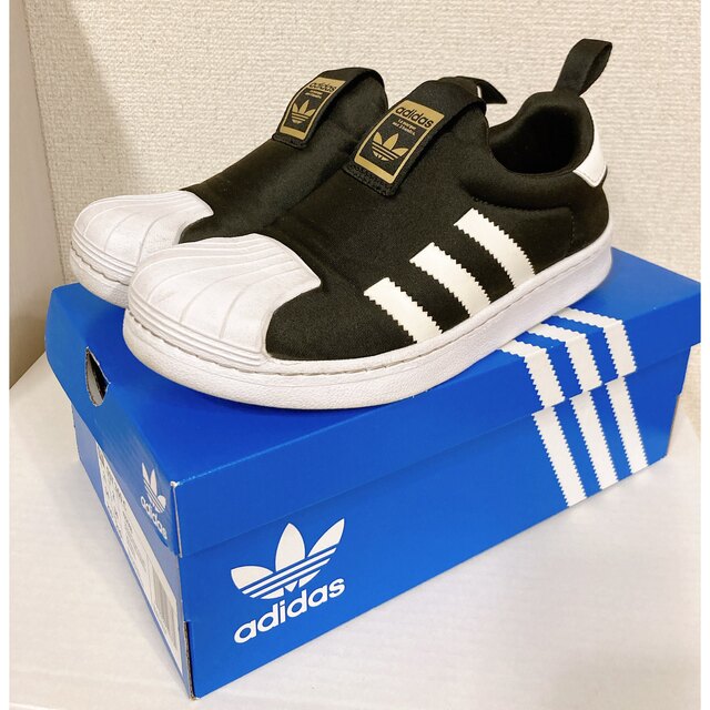 adidas(アディダス)の中古 アディダス 21cm adidas SS 360 C スーパースター キッズ/ベビー/マタニティのキッズ靴/シューズ(15cm~)(スニーカー)の商品写真