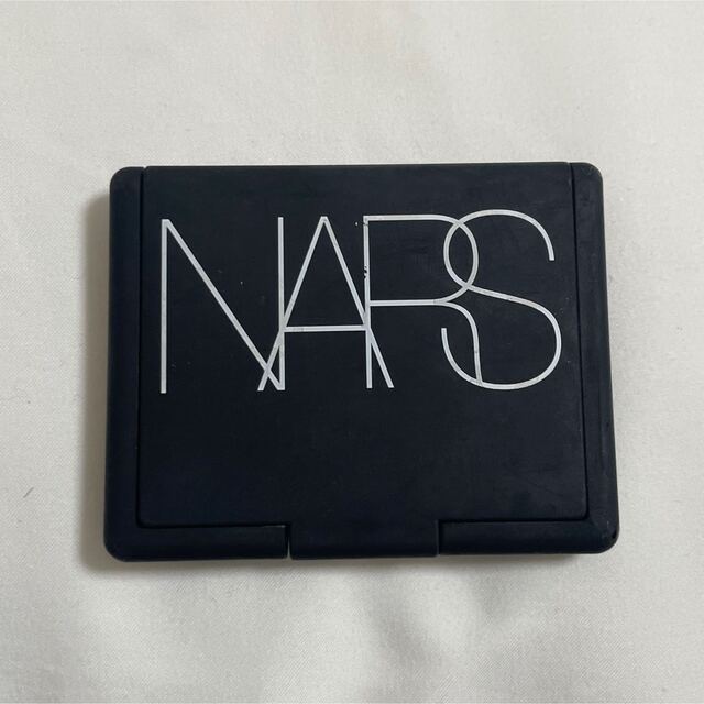 NARS(ナーズ)のNARS デュオアイシャドー 3026 コスメ/美容のベースメイク/化粧品(アイシャドウ)の商品写真