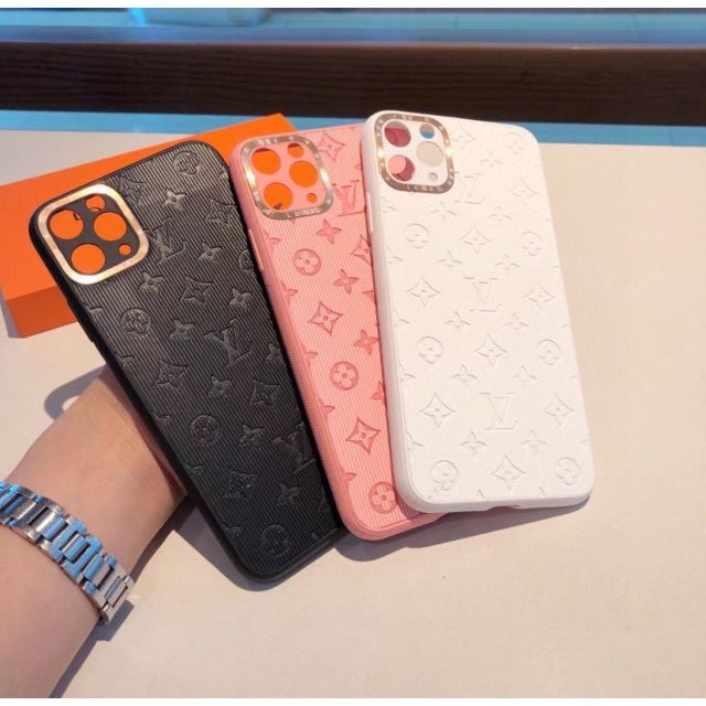 LOUIS VUITTON - おしゃれなルイヴィトン iPhoneバンパー ケース 各機種対応の通販 by Baillio's shop