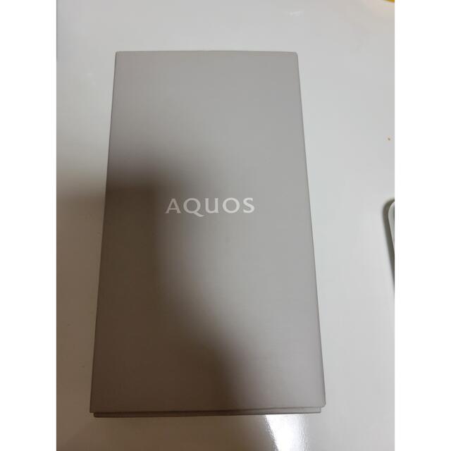 未使用　AQUOS Sense 6 シルバー　版SH-RM19