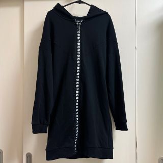 ダナキャランニューヨーク(DKNY)のDKNY フード付きジッパーワンピース(ミニワンピース)