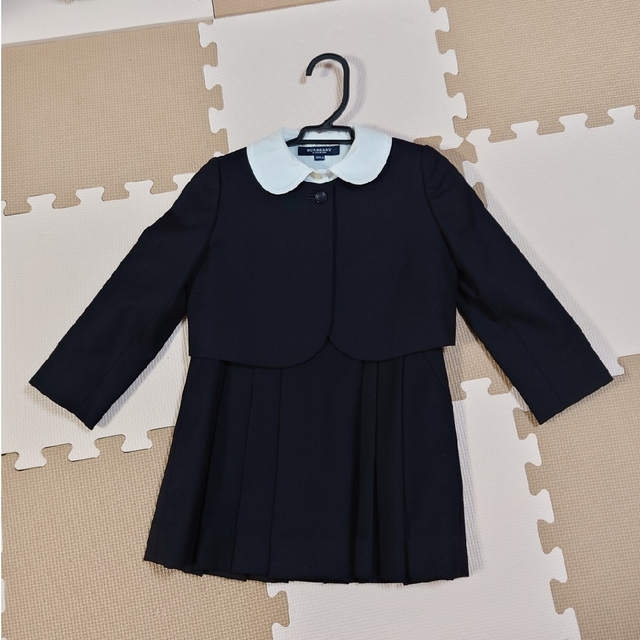 BURBERRY(バーバリー)のBURBERRY(三陽商会)　フォーマルセット100A キッズ/ベビー/マタニティのキッズ服女の子用(90cm~)(ドレス/フォーマル)の商品写真