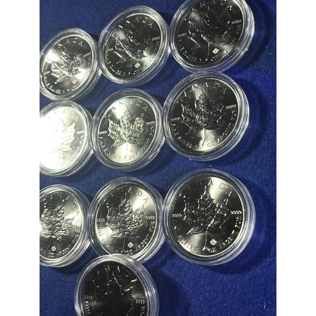 カナダメイプルリーフ1オンス銀貨　未使用美品銀貨　正規購入品純銀地金銀貨　10枚３１．１ｇ純銀サイズ