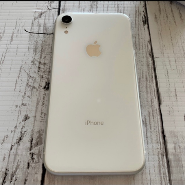 スマートフォン/携帯電話★ジャンクiPhone XR White 64 GB SIMフリー