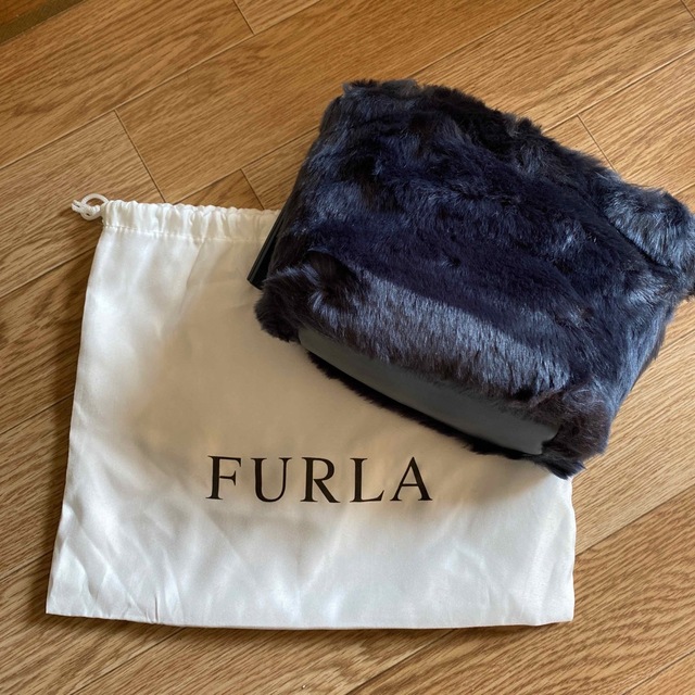 Furla(フルラ)のFURLA ファーバッグ レディースのバッグ(ショルダーバッグ)の商品写真