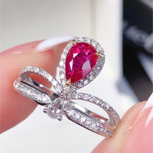 ファッションデザイナー 天然 ルビー ¥ k18 1.01ct リング