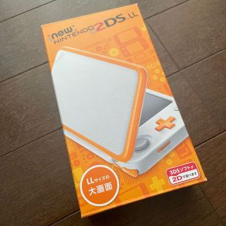 ニンテンドー2DS(ニンテンドー2DS)のNintendo ゲーム機本体 NEW ニンテンドー 2DS LL ホワイト/オ(携帯用ゲーム機本体)