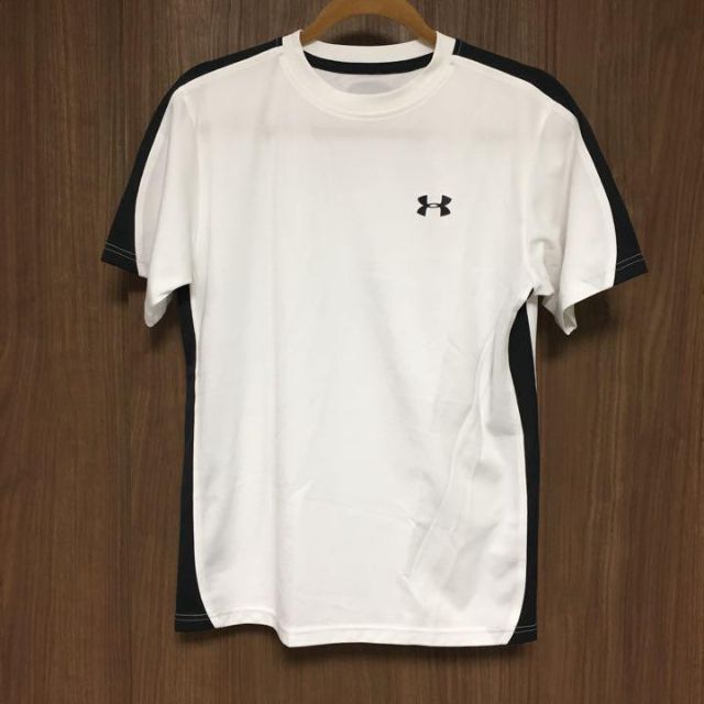 UNDER ARMOUR(アンダーアーマー)のUNDER ARMOUR アンダーアーマー　Tシャツ　吸湿速乾　メンズ　S SD スポーツ/アウトドアのテニス(ウェア)の商品写真