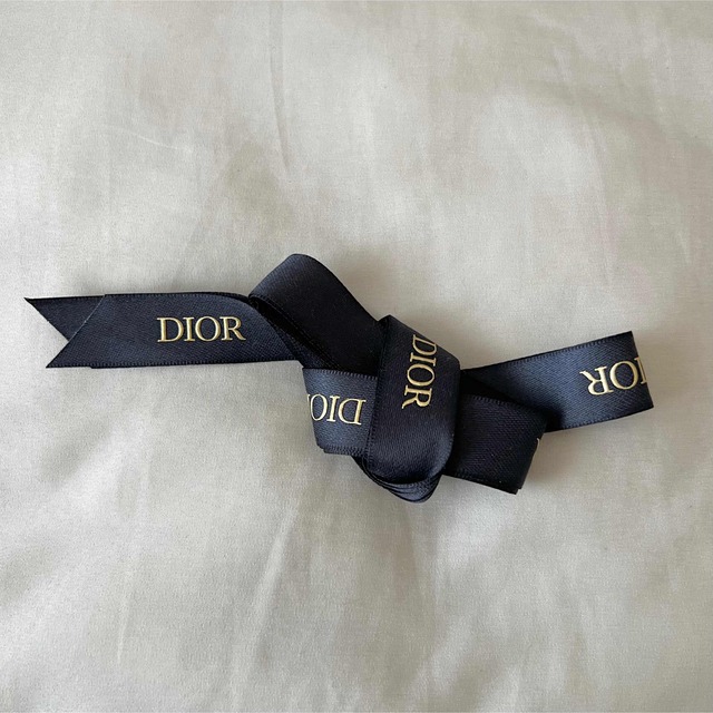 Dior(ディオール)のDior リボン インテリア/住まい/日用品のオフィス用品(ラッピング/包装)の商品写真