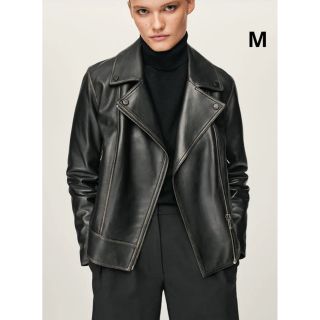 マッシモデュッティ(Massimo Dutti)の新品☆Massimo Dutti キルト裏地付きナッパレザージャケット M(ライダースジャケット)