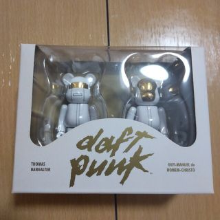 BE@RBRICK DAFT PUNK WHITE SUITS 100%(キャラクターグッズ)