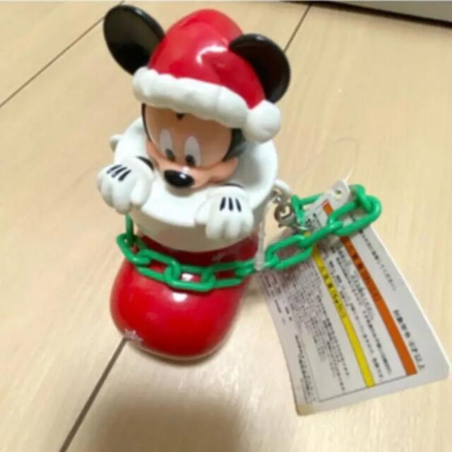 Disney(ディズニー)のディズニー　クリスマス　ミッキー　スナックケース エンタメ/ホビーのおもちゃ/ぬいぐるみ(キャラクターグッズ)の商品写真