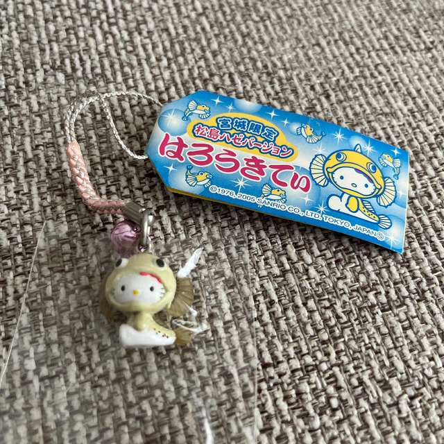 サンリオ(サンリオ)のご当地キティちゃん根付キーホルダー 4つセット エンタメ/ホビーのおもちゃ/ぬいぐるみ(キャラクターグッズ)の商品写真