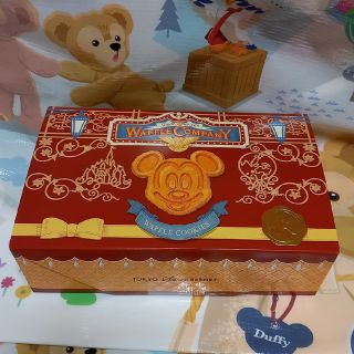 ディズニー(Disney)のディズニー　お菓子　ミッキー　ワッフルクッキー(菓子/デザート)