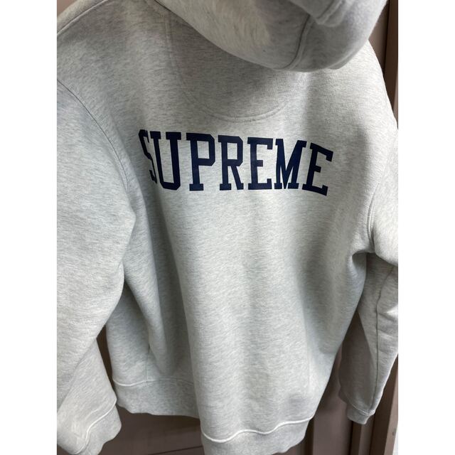 Supreme - supreme✖️チャンピオン コラボ レディース パーカーの通販 ...