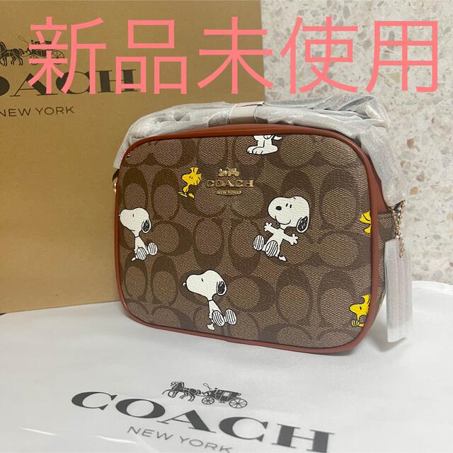 ショルダーバッグCOACH ★大人気★ ミニ ジェイミー カメラバッグ スヌーピー コラボ 新品